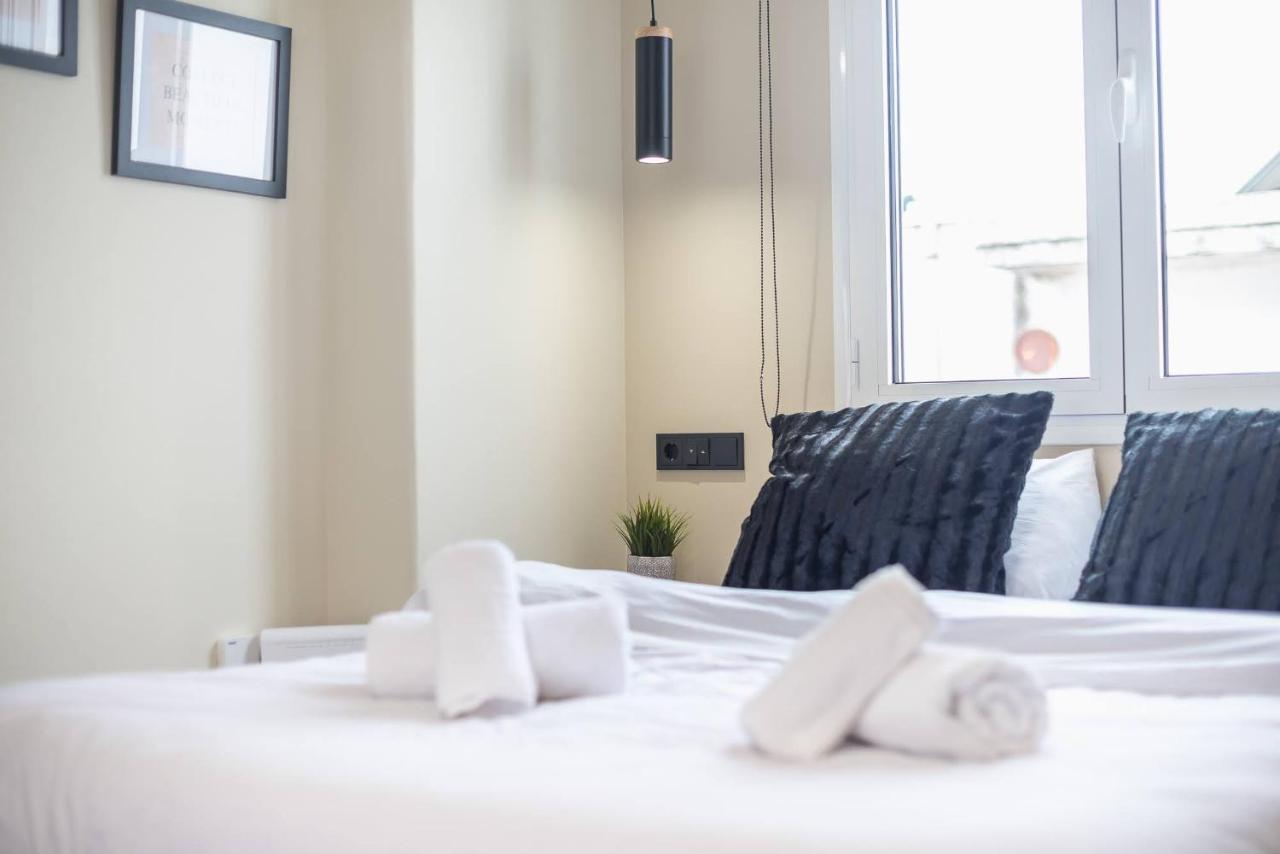 Appartamento Petralona Stylish Penthouse Atene Esterno foto
