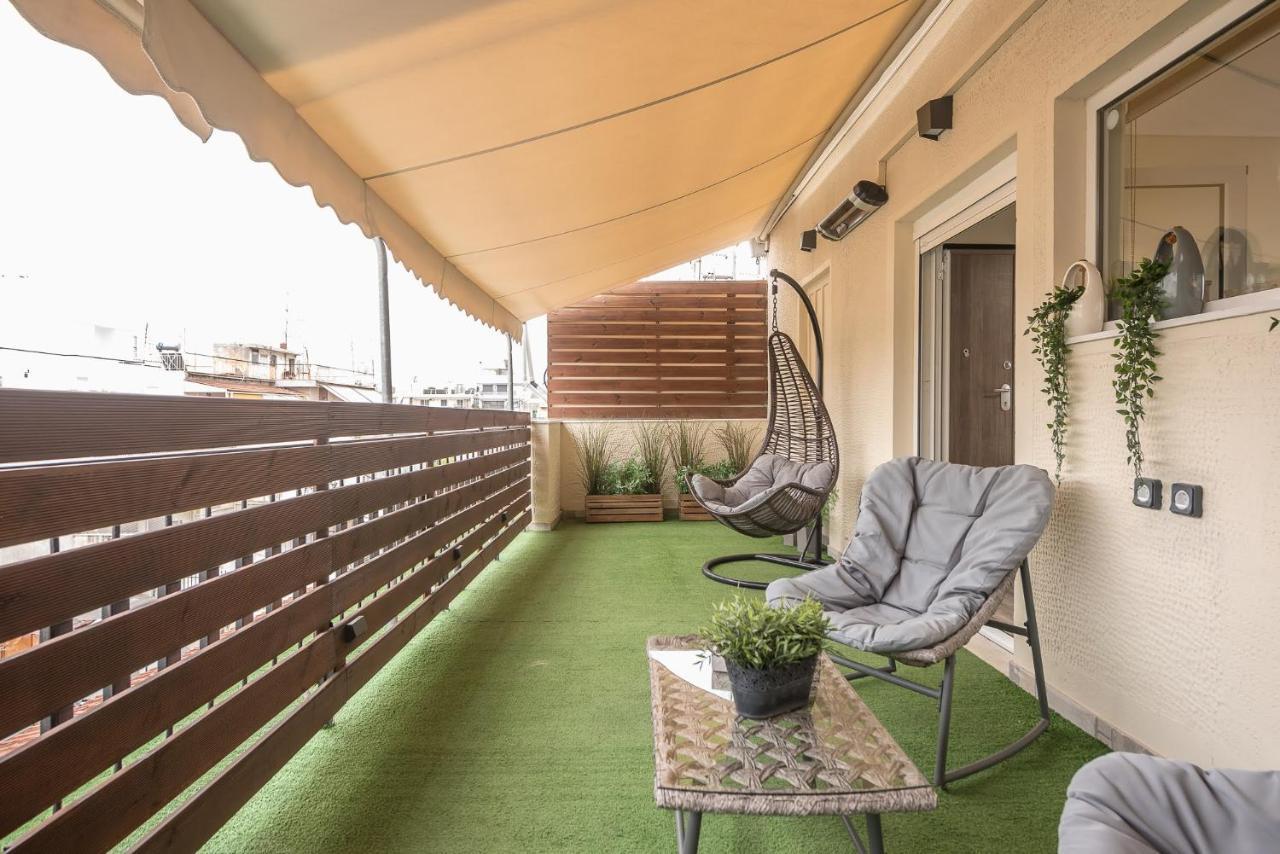Appartamento Petralona Stylish Penthouse Atene Esterno foto