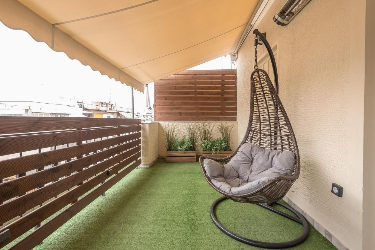 Appartamento Petralona Stylish Penthouse Atene Esterno foto